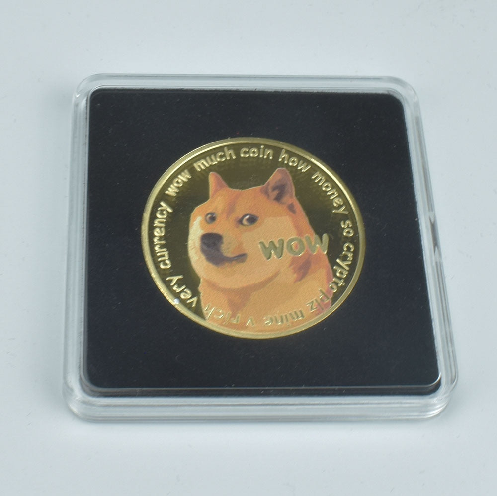 40mm Gold Bitcoin Coin with Acrylic Square Case