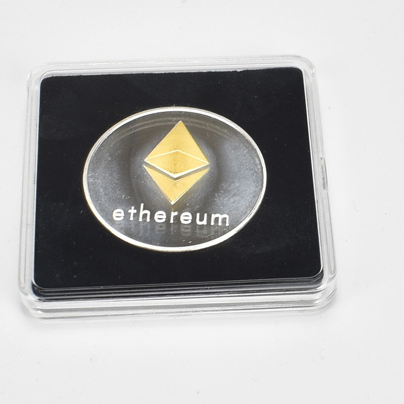 40mm Gold Bitcoin Coin with Acrylic Square Case